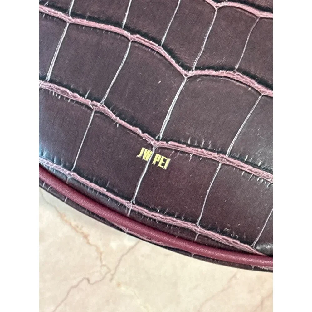 JW PEI Carly Saddle Bag in Brown Croc New Womens Shoulder Purse - Picture 8 of 14